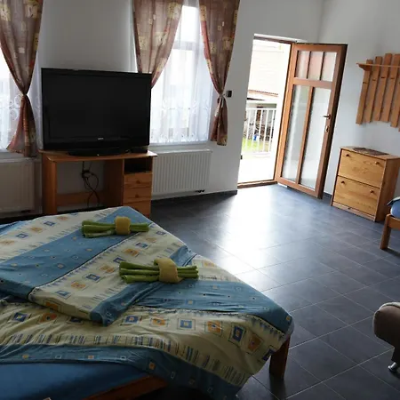 Apartament Statek U Bukovskych Zimutice